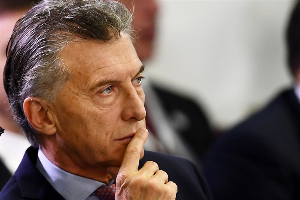 Macri Está Reunido Con Empresarios De Peso Del País Radio Eme 5239